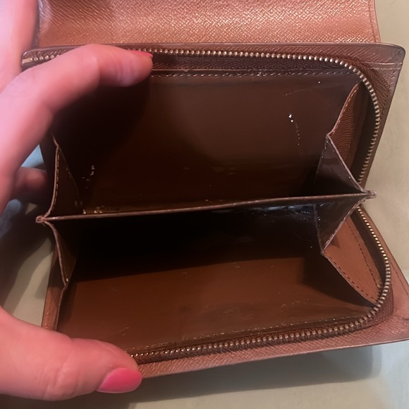 Louis Vuitton Tressor wallet. - Picture 6 of 11